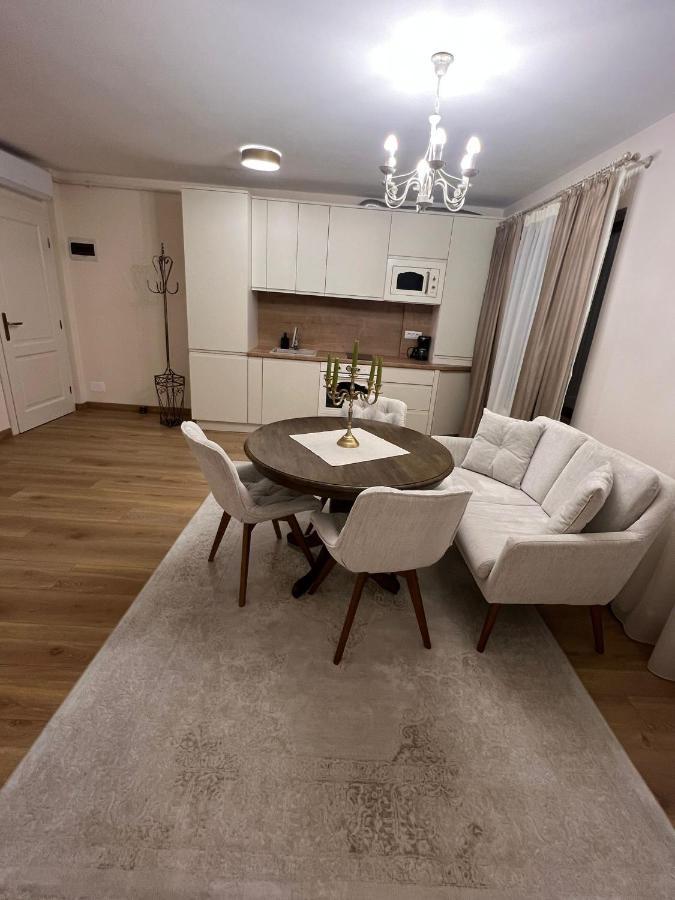 Hera Apartment